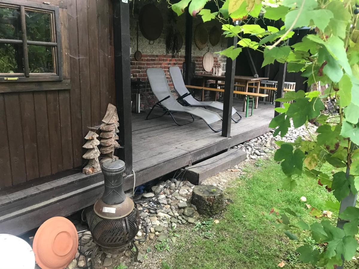 Kunsthaus Mit Gartensauna Dierdorf Exterior foto
